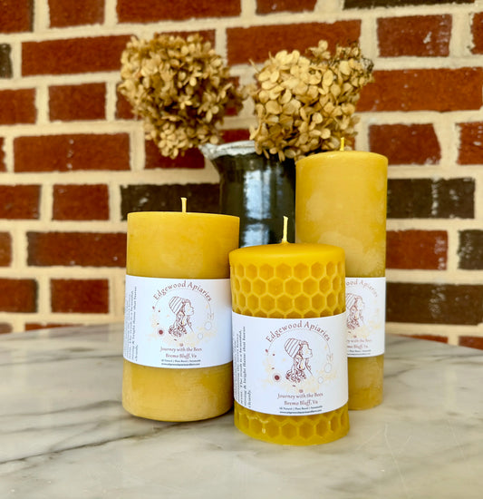 Beeswax Candles: Smooth Pillars